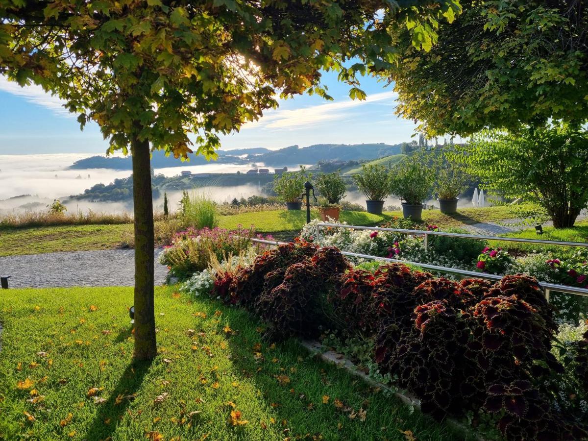 Jaglhof Hotel Gamlitz Eksteriør billede